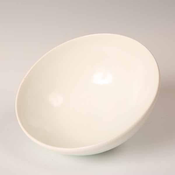 茶碗　塚本司郎　白磁　平茶椀　【茶道具・陶器】