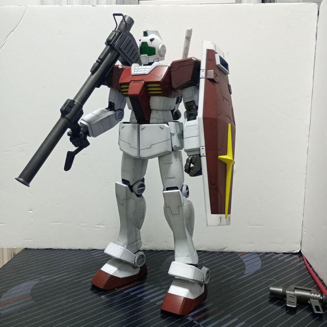メガサイズ　ジム　1/48　プラモデル完成品　 ガンダムシリーズ