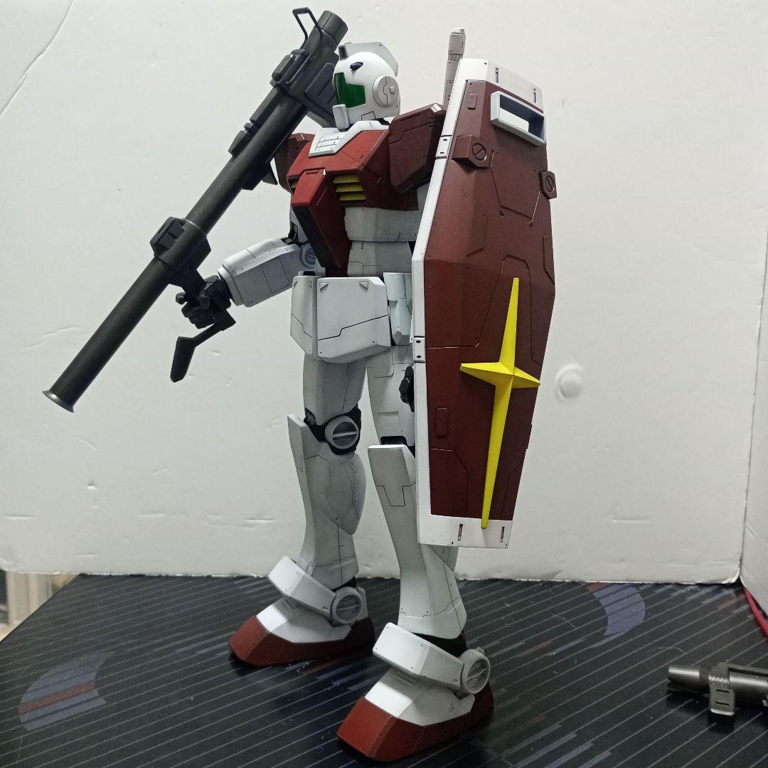 メガサイズ　ジム　1/48　プラモデル完成品　 ガンダムシリーズ