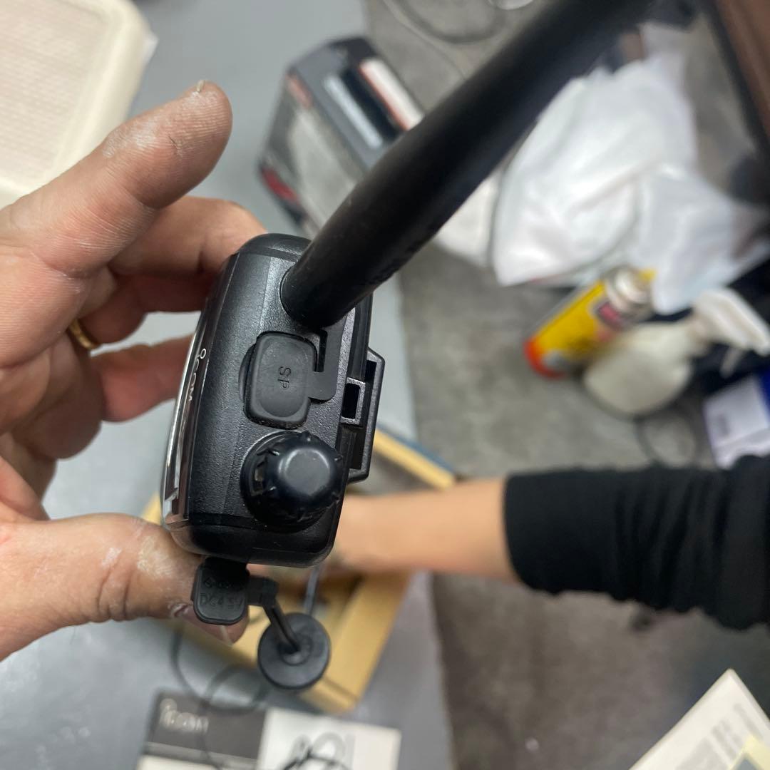 ICOM IC-R6 受信機 バッテリー無し