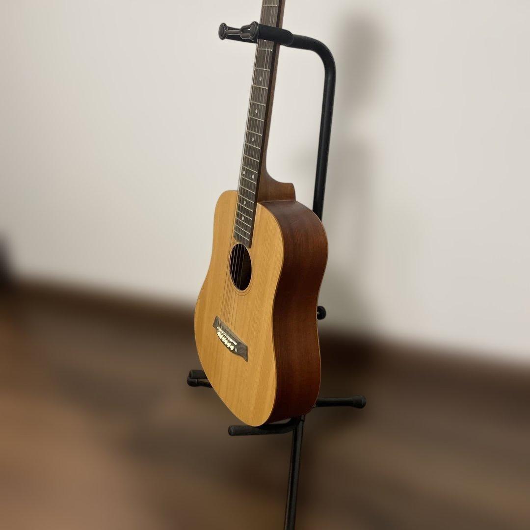 美品【初心者モデル】アコースティックギター &スタンド&ケース3点セット