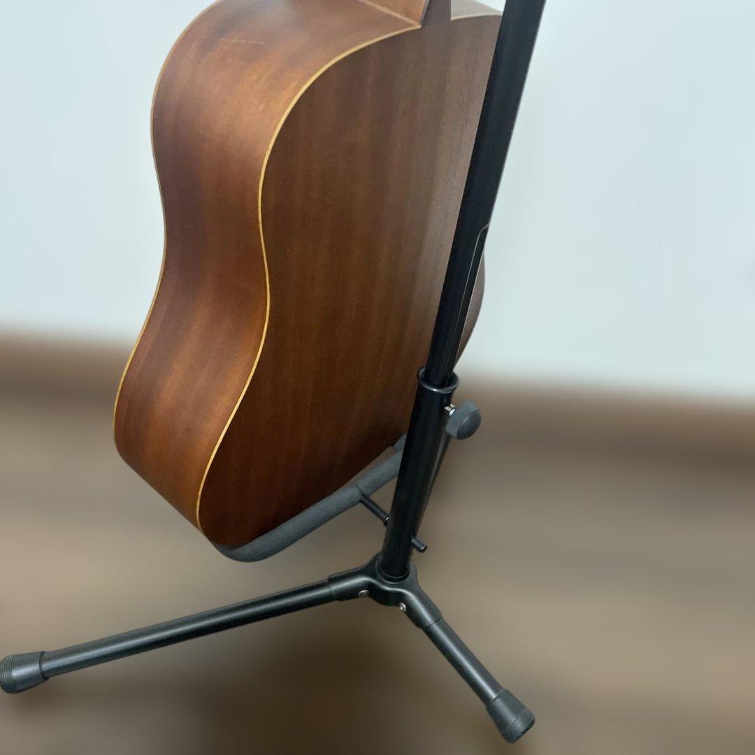 美品【初心者モデル】アコースティックギター &スタンド&ケース3点セット