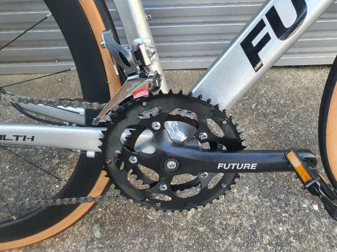FUTURE ロードバイク