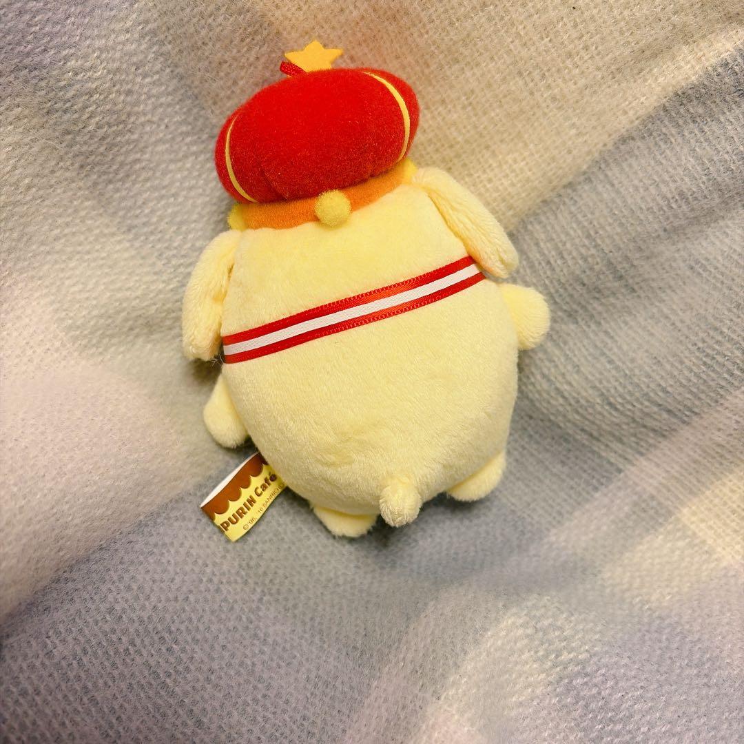 ポムポムプリンカフェ　マスコット　王冠