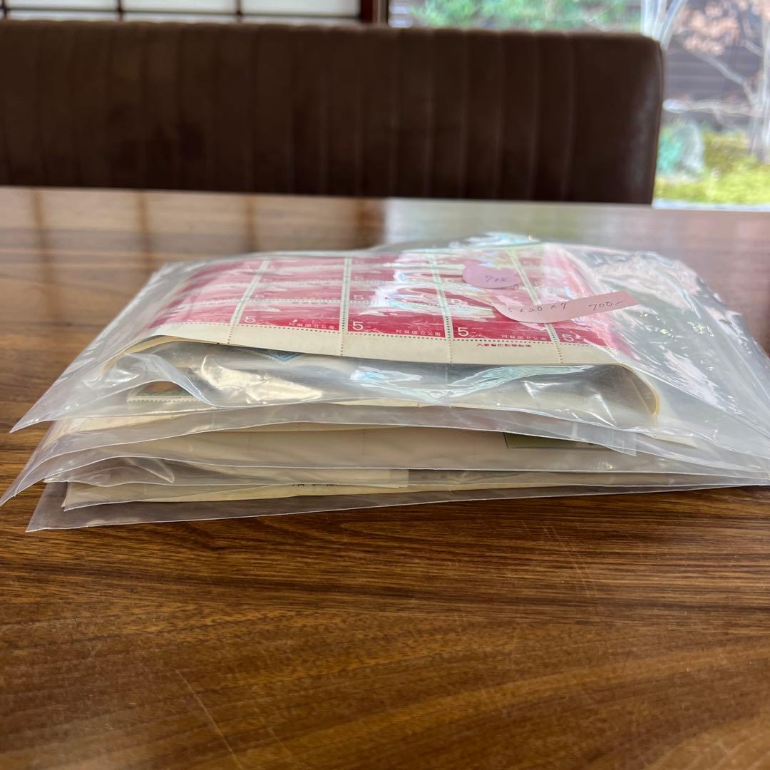 昭和切手 まとめ売り 未使用 シート 小型シート多数 記念切手 普通切手 大量