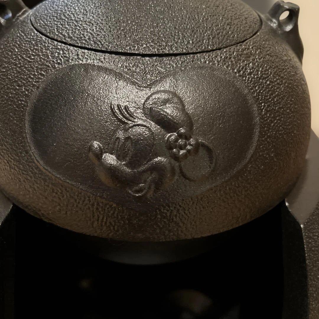 風炉釜　ミッキーマウス