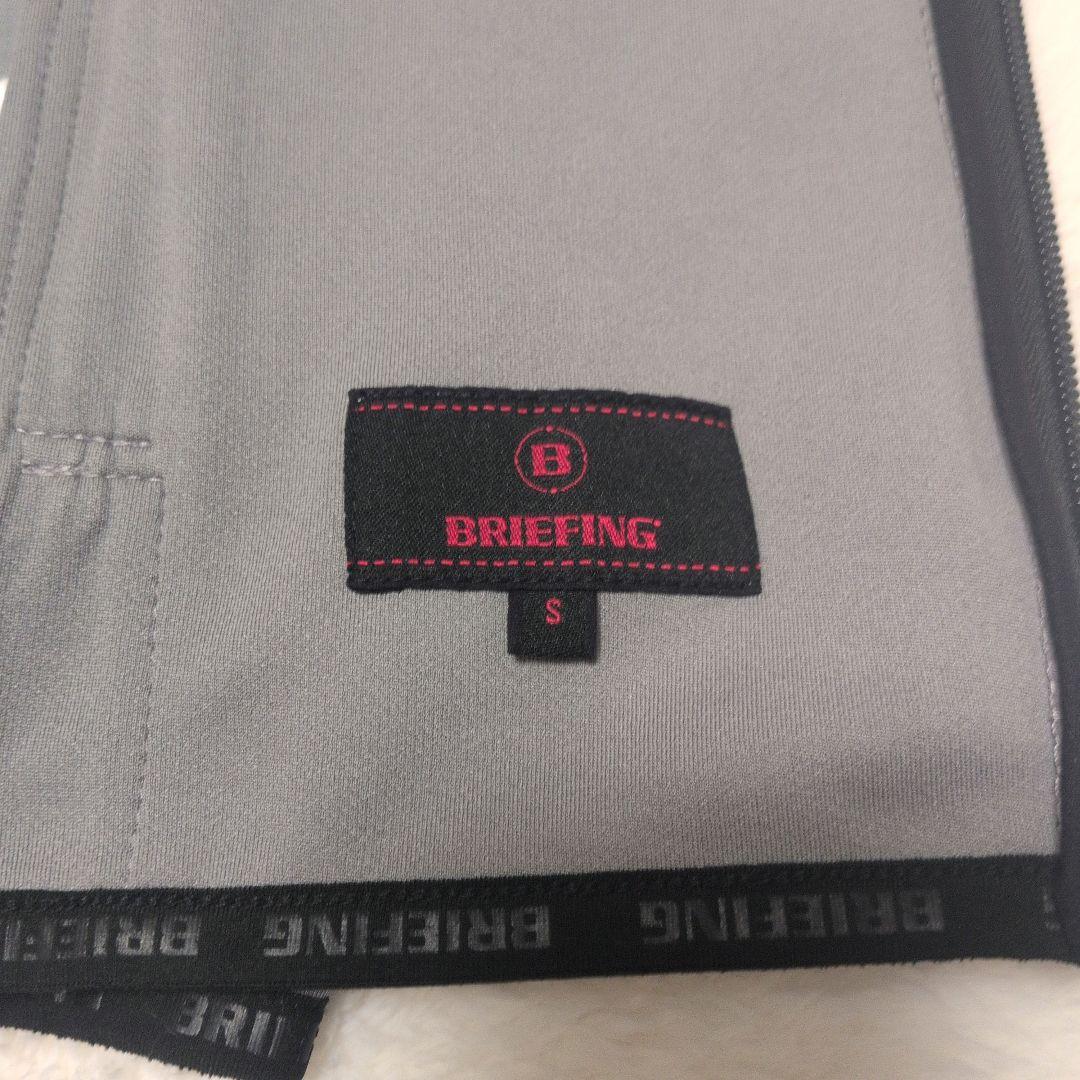 BRIEFING ベスト 3Dロゴ ストレッチ素材 ブリーフィング 男女兼用 S