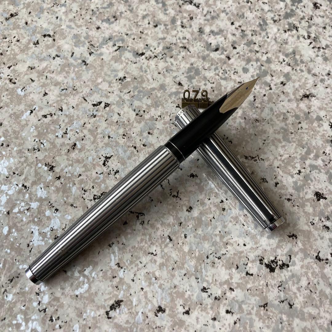 #079 オーバーホール済み　万年筆　パイロット　custom 18k