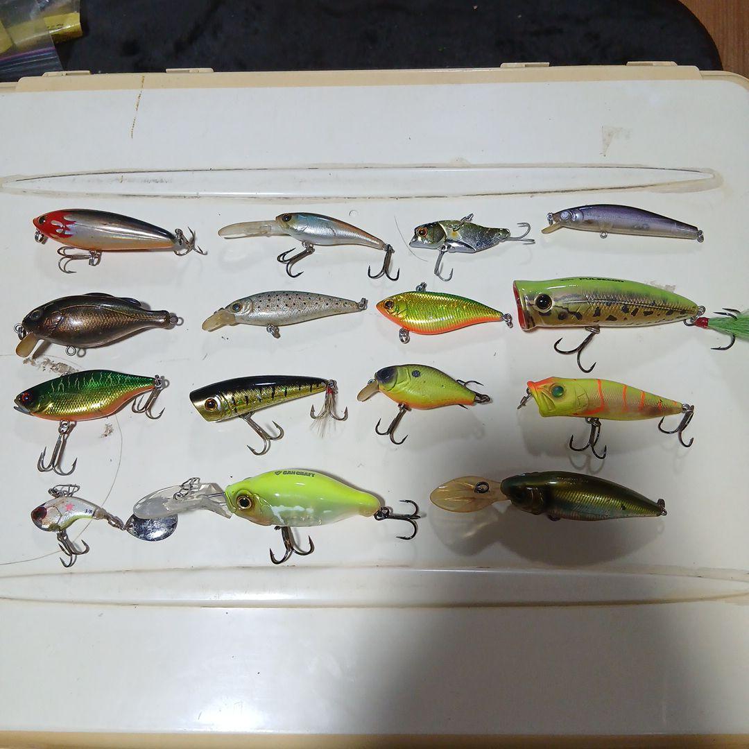 バス釣り引退セット235000セットはワームも込みになります。