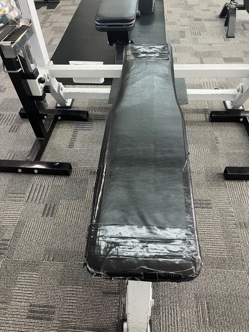 耐荷重３００キロ対応マーシャルワールドベンチプレス台　引取り限定