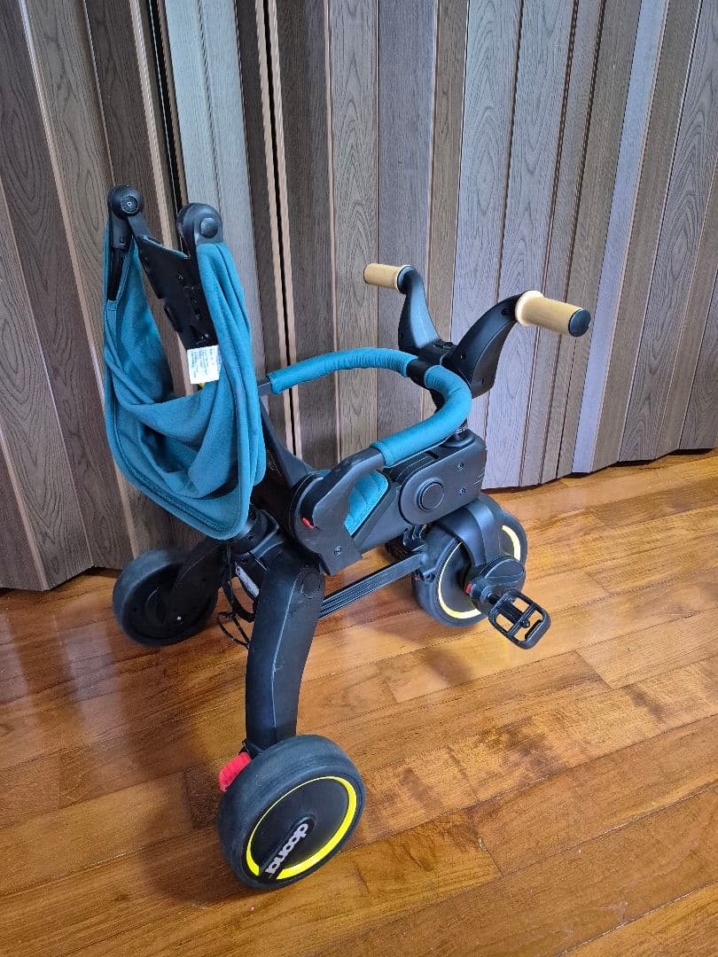 doona Liki Trike S5 折りたためる三輪車　レーシンググリーン