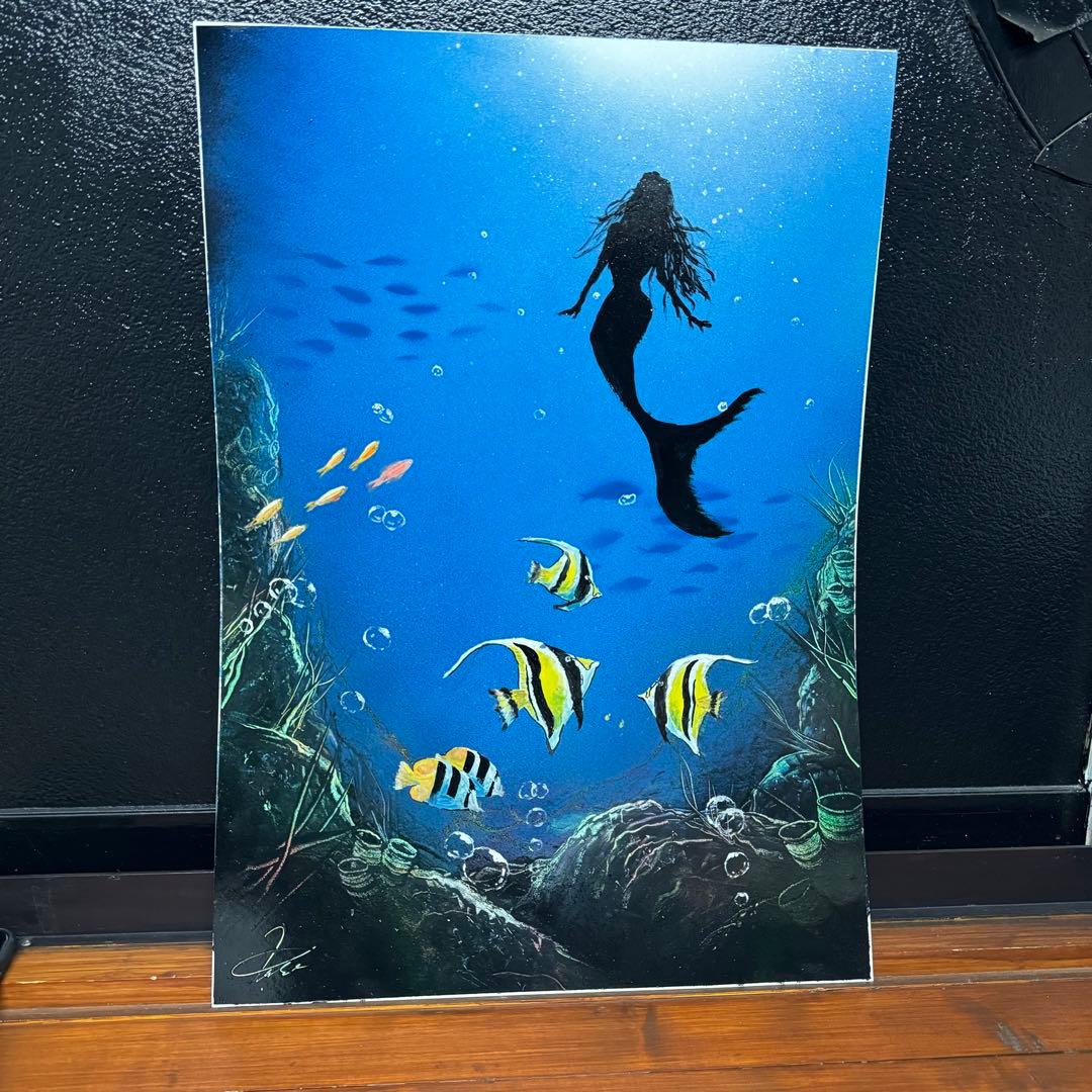 スプレーアートで描いた海です