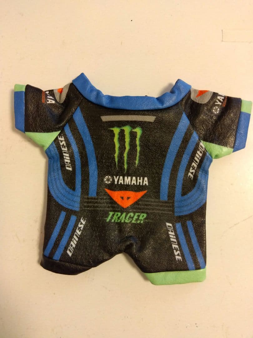 ♦︎王一博ぬいぐるみ➕バイク➕ヘルメット➕レーススーツ 20cm おまけ