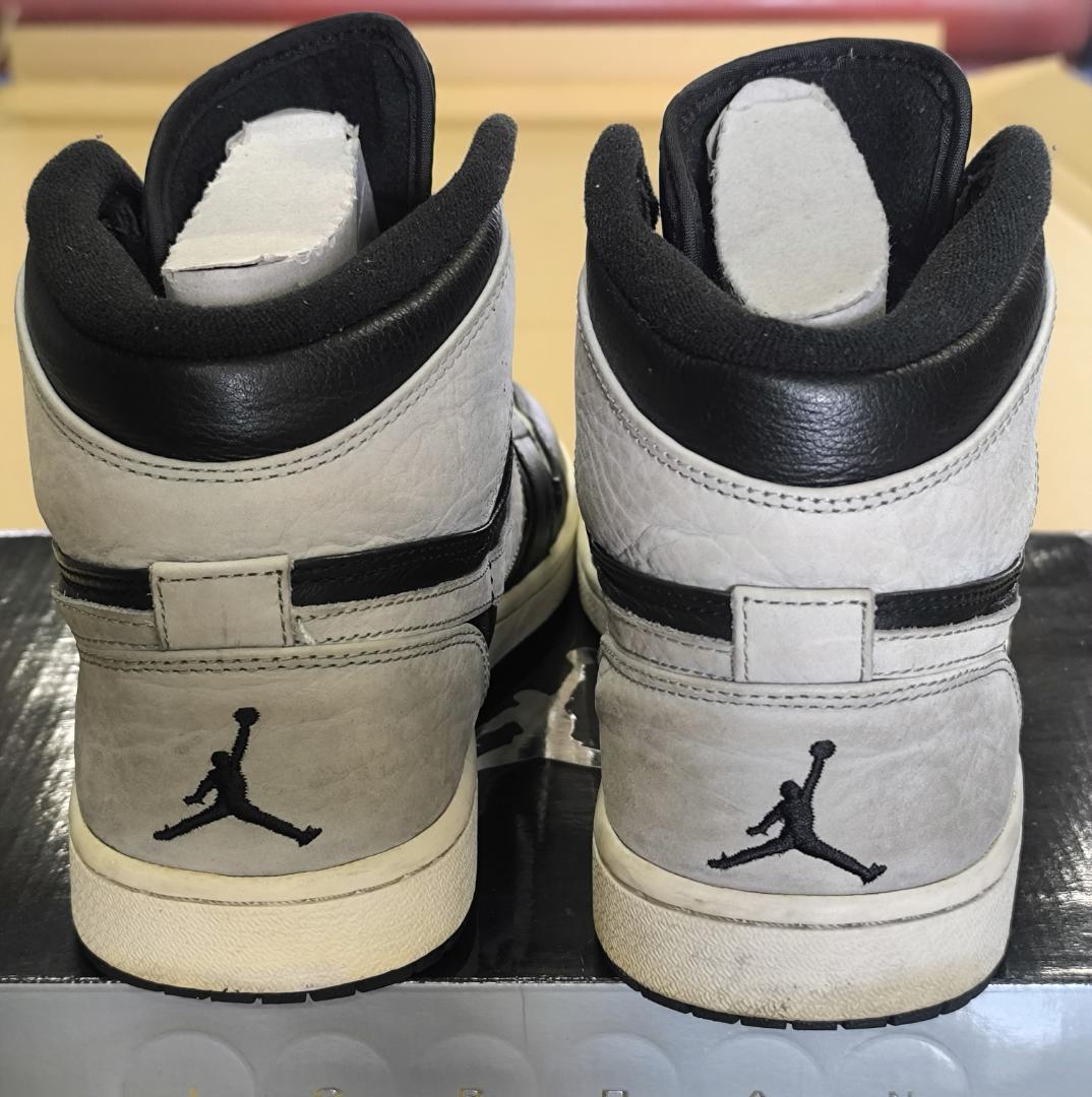 NIKE Air Jordan 1 Retro High シャドウ2009
