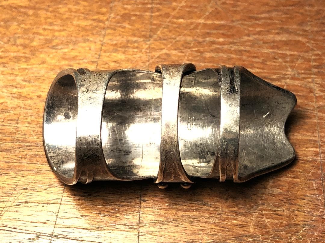 【 ナックルリング 】　中世～近世　シルバー925