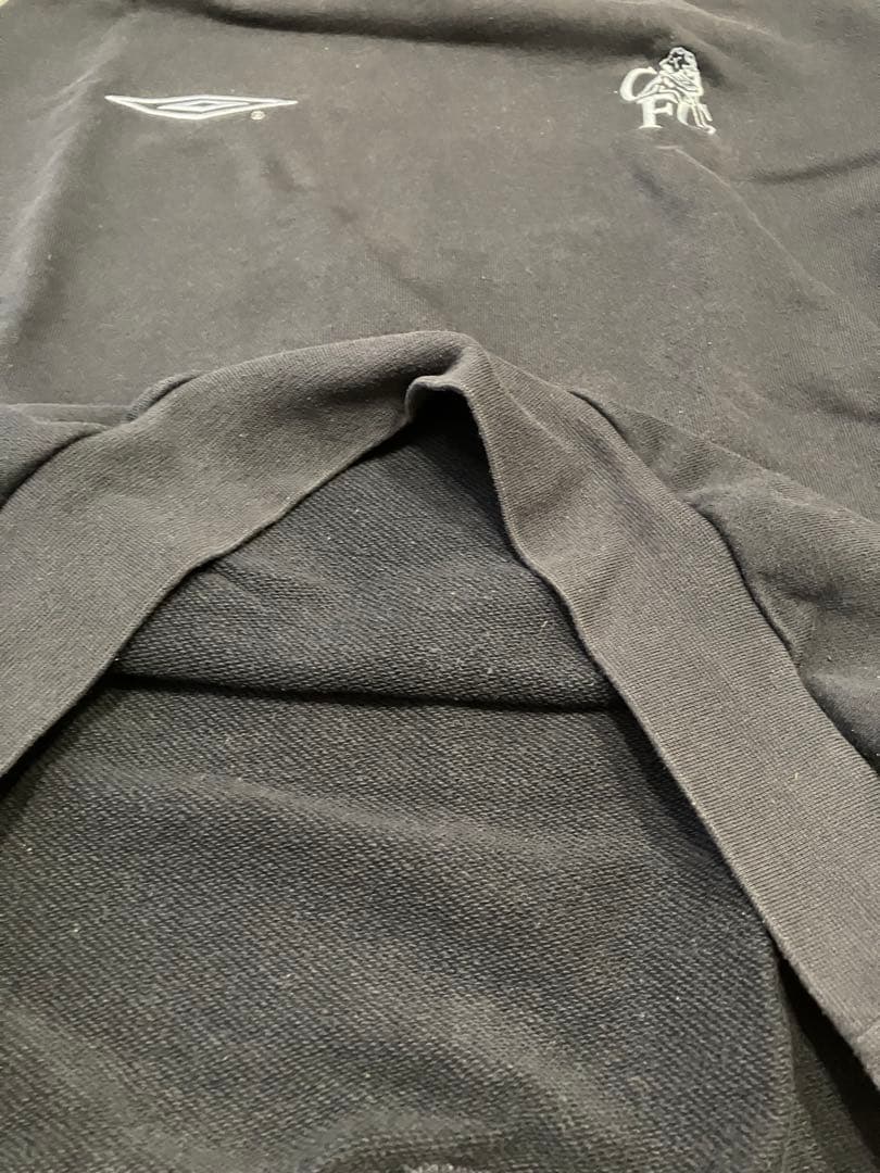 チェルシーFC UMBRO スウェット 古着 青 黒 刺繍