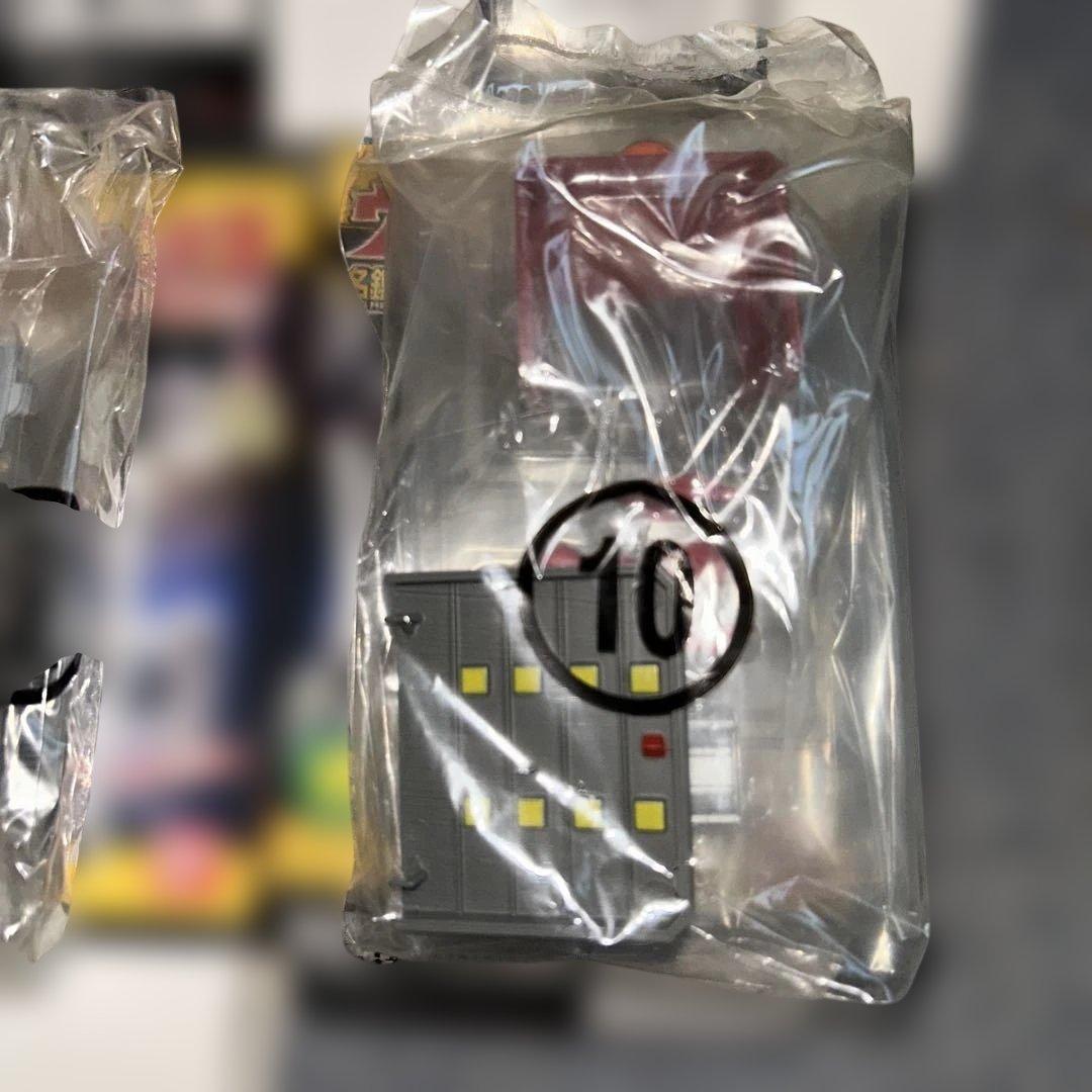 食玩　BANDAI ウルトラメカニックス　7種