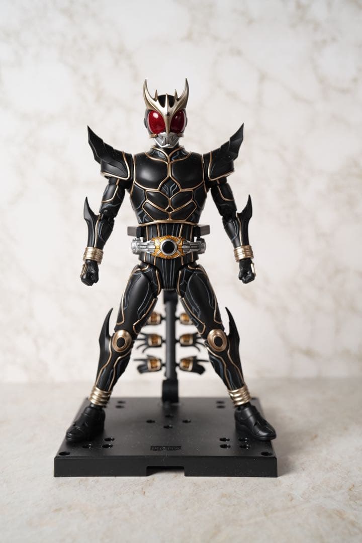 【塗装済完成品】　Blokees 仮面ライダークウガ　アルティメットフォーム
