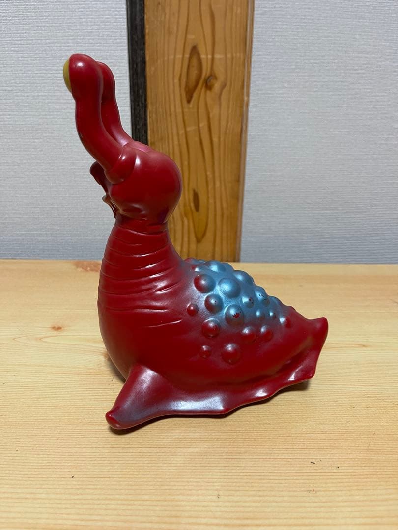 ビリケン商会　ナメゴン　怪獣　ウルトラQ ソフビ