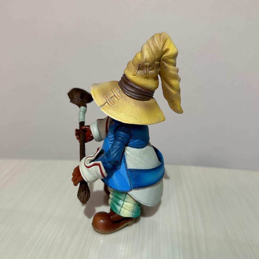 プレイアーツ　FF9 ファイナルファンタジー Ⅸ ビビ　フィギュア