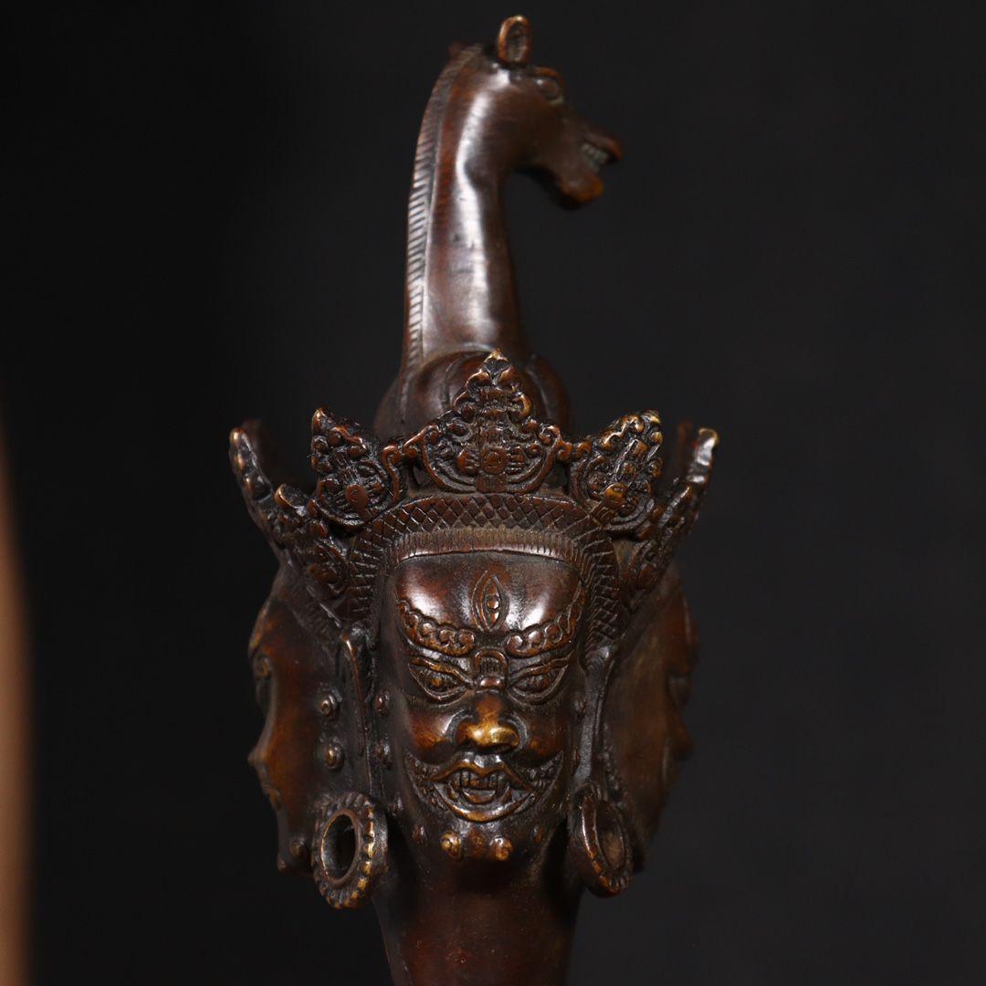 チベット密教法器 金剛こび降魔杵 普巴杵降魔斧 鎮宅辟邪 開運 風水 招財 置物