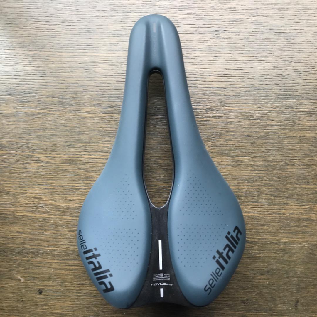 NOVUS BOOST EVO GRAVEL TM SUPERFLOW ブルー