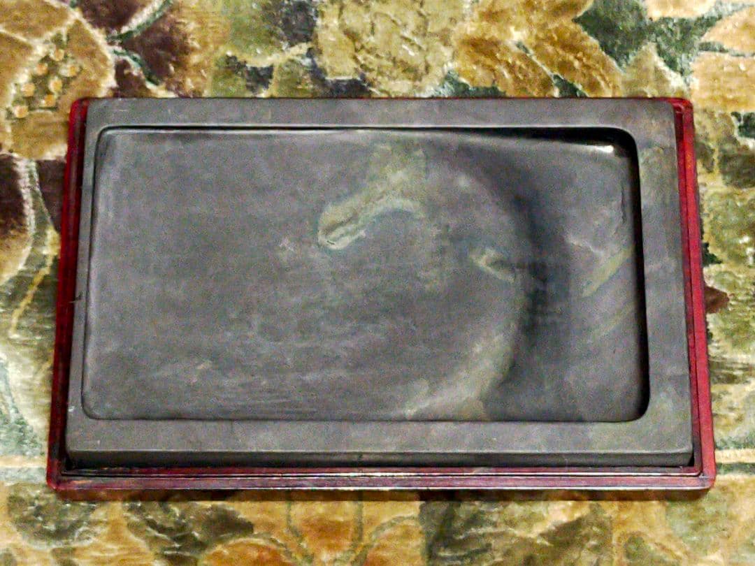 ♥中国　端渓硯　3.3ｋｇ　ケース付き　硯　端渓　骨董品