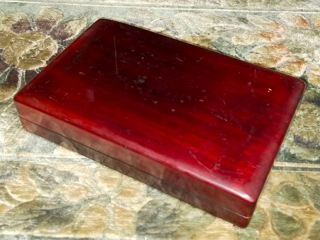 ♥中国　端渓硯　3.3ｋｇ　ケース付き　硯　端渓　骨董品