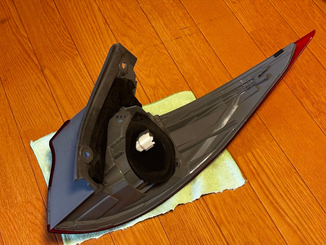 送料込み❗️エスティマ 50系 中期 純正テールランプ セット