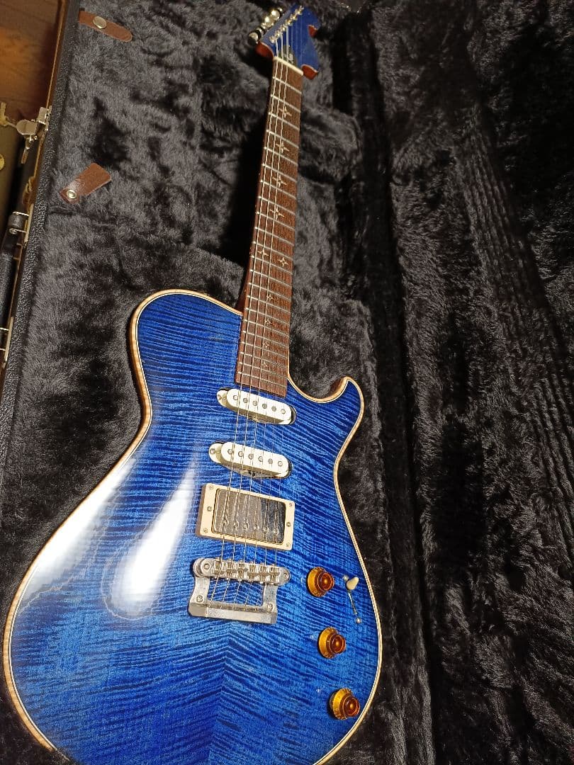 ギター Knaggs Kenai