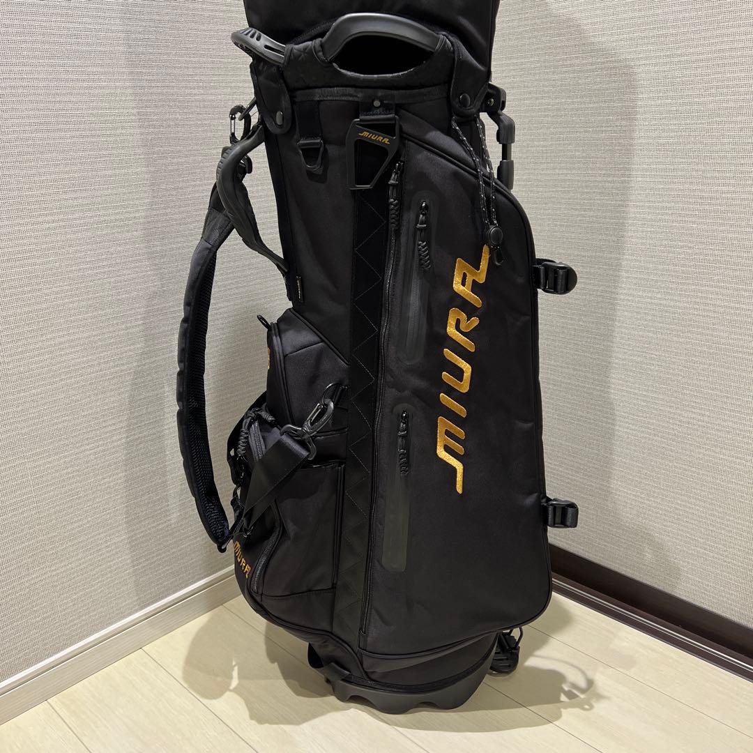 美品 MIURA ゴルフ キャディバッグ ブラック×ゴールド　三浦技研