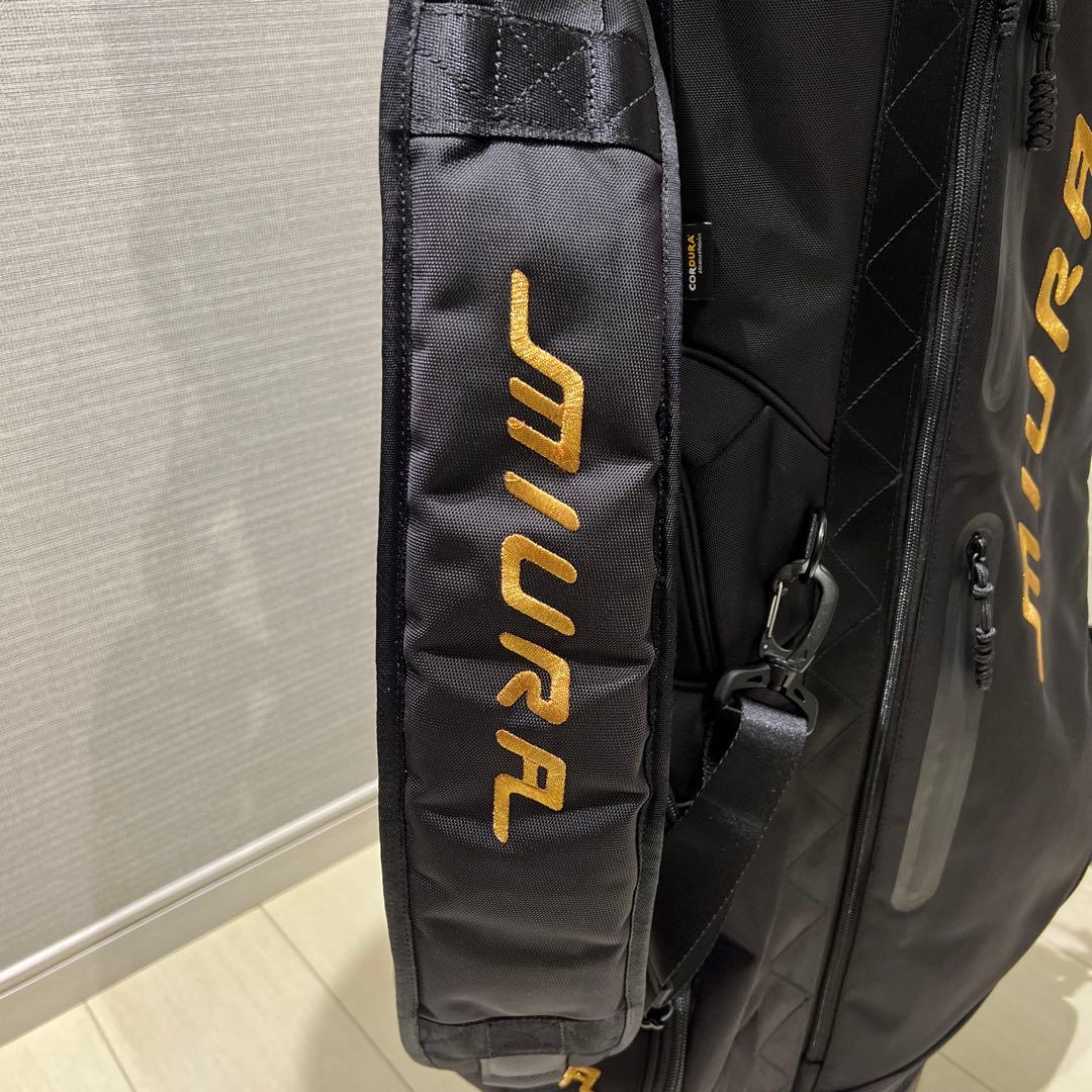 美品 MIURA ゴルフ キャディバッグ ブラック×ゴールド　三浦技研