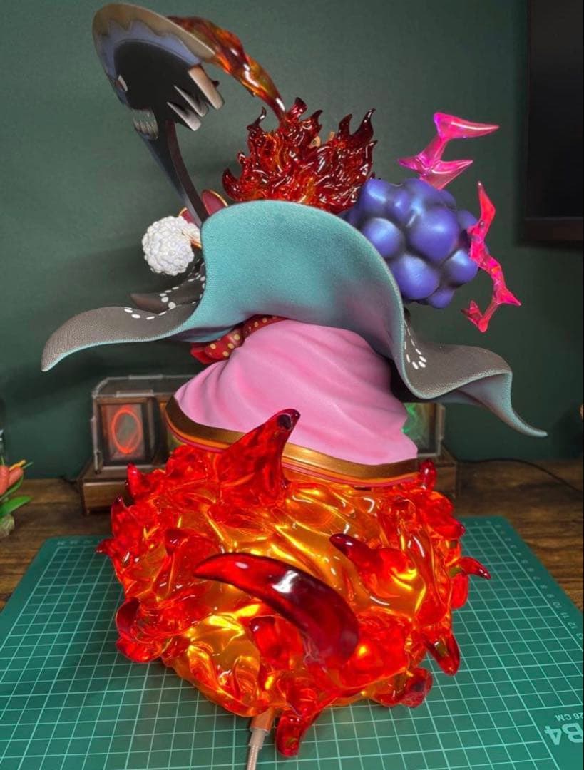 ONE PIECE ビッグマム フィギュア