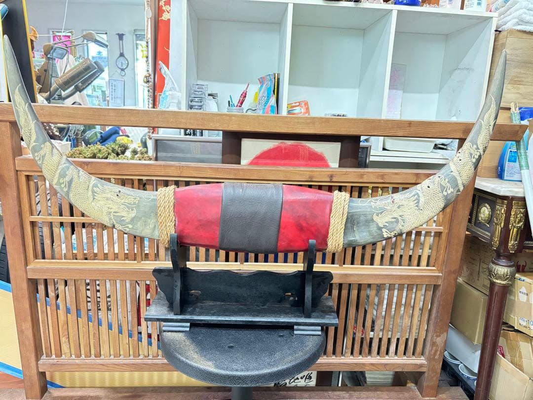 珍品 水牛の角のドラゴン彫刻置物 約９０cm 激安の投売り