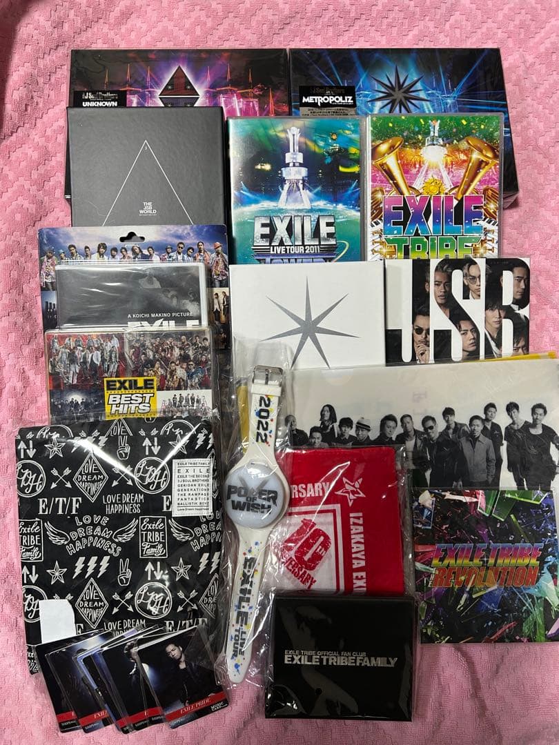 EXILE DVDセットとグッズ