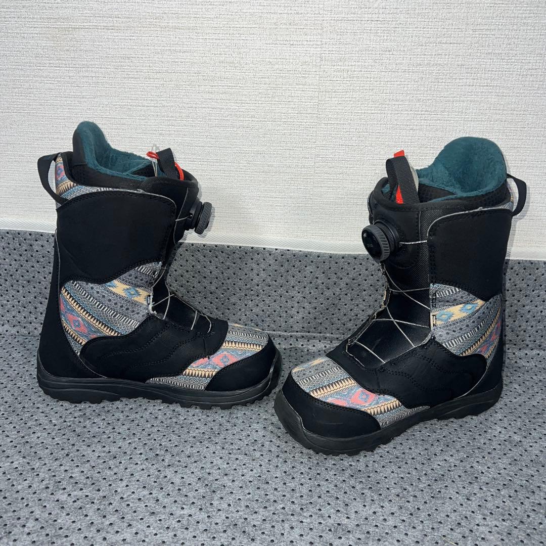 5回使用 23.5cm BURTON MINT BOA スノーボードブーツ