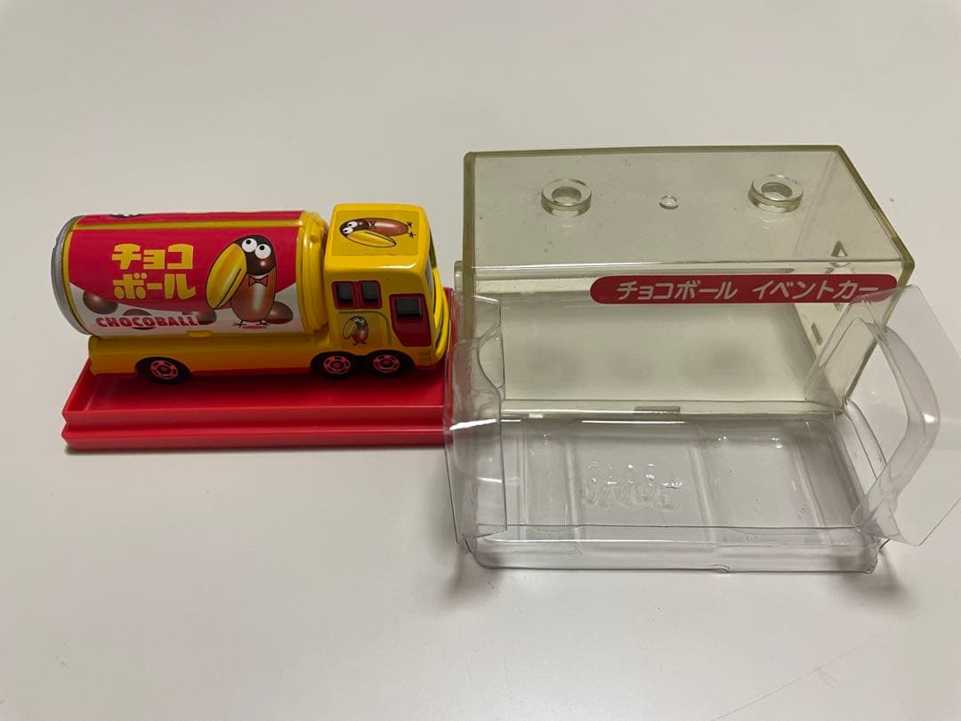 トミカ　珍しい食玩商品です！　4種類セット