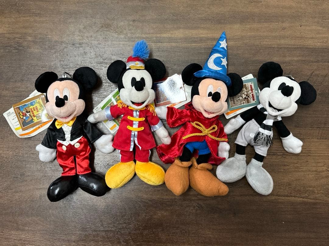 ミトミ ぬいぐるみバッジ