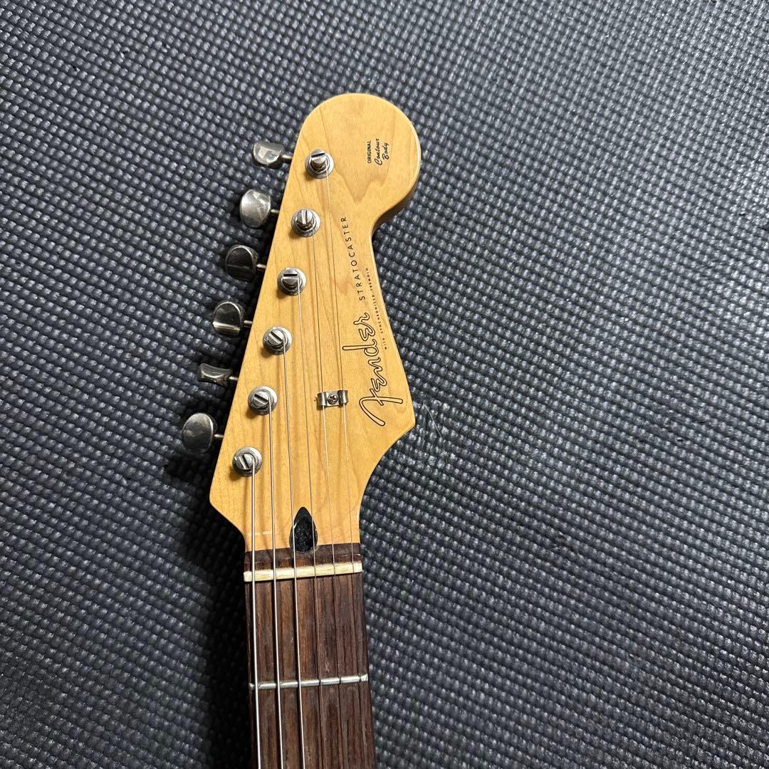 Fender Japan ストラトキャスター ブラックペイズリー 30本限定品