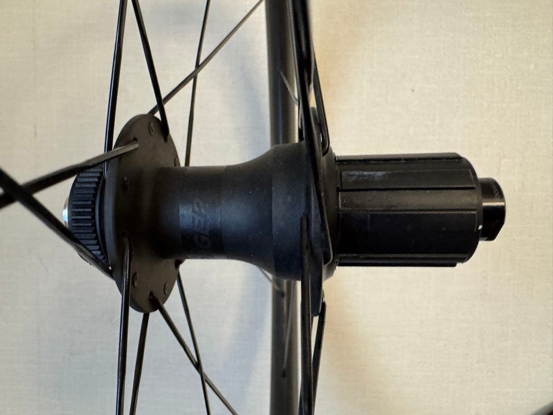 BONTRAGER AEOLUS ELITE 35 DISC チューブレス