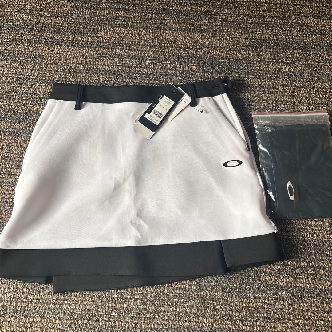 新品　LサイズOAKLEY オークリーゴルフセットアップ パーカー＆スカート