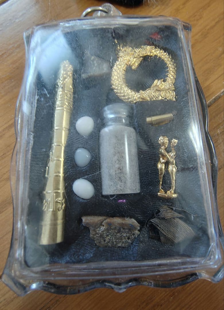 【MADAME】タイのお守りプラクルアン！黒山羊さん！恋愛運&金運アップ！？