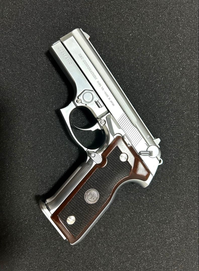 KSC M8000 クーガーF INOX ステンレスシルバー　木製グリップ付き