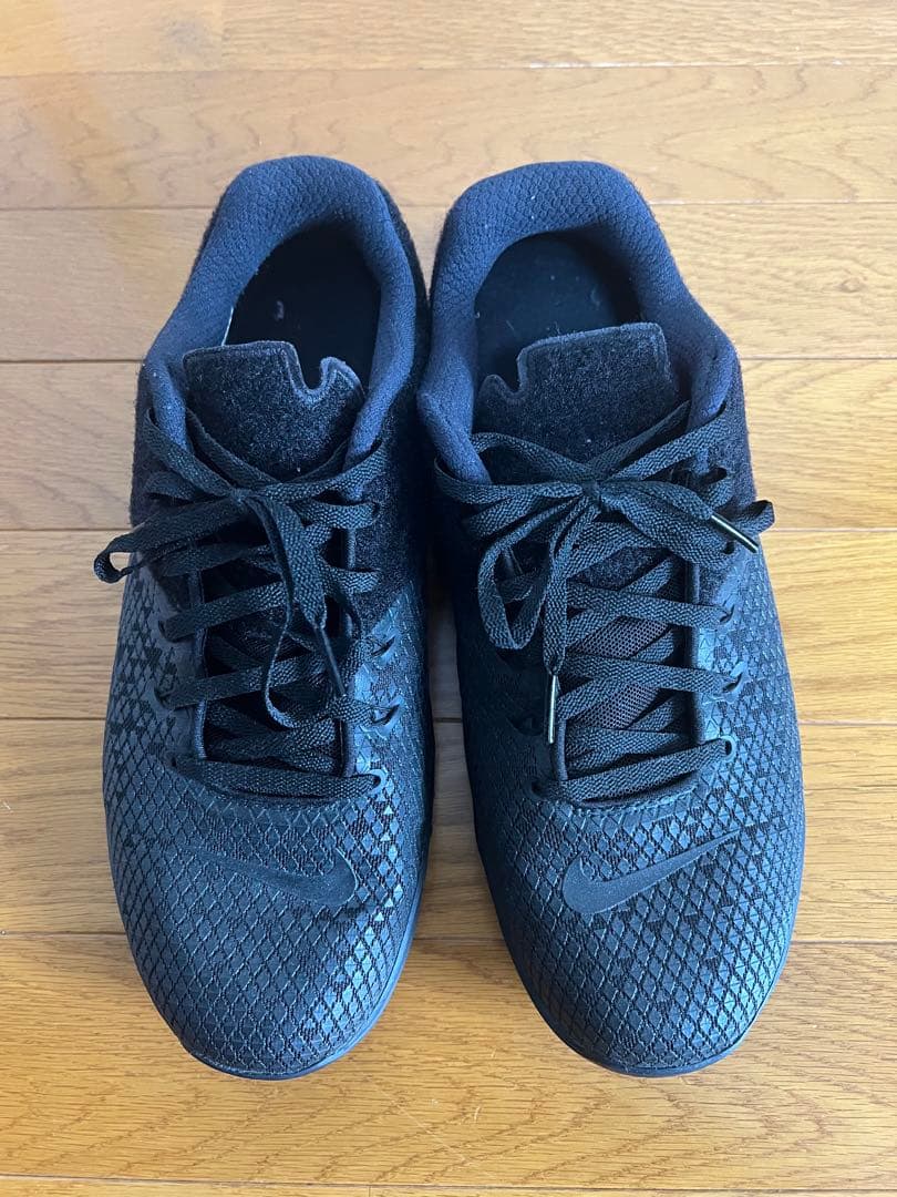 トレーニングシューズ ブラック　ナイキ　メトコン