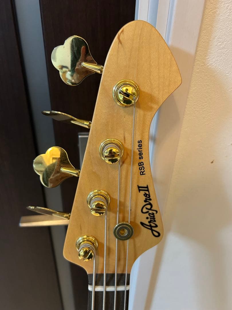 【たーたた】Aria Pro II RSB-42AR SBL エレキベース