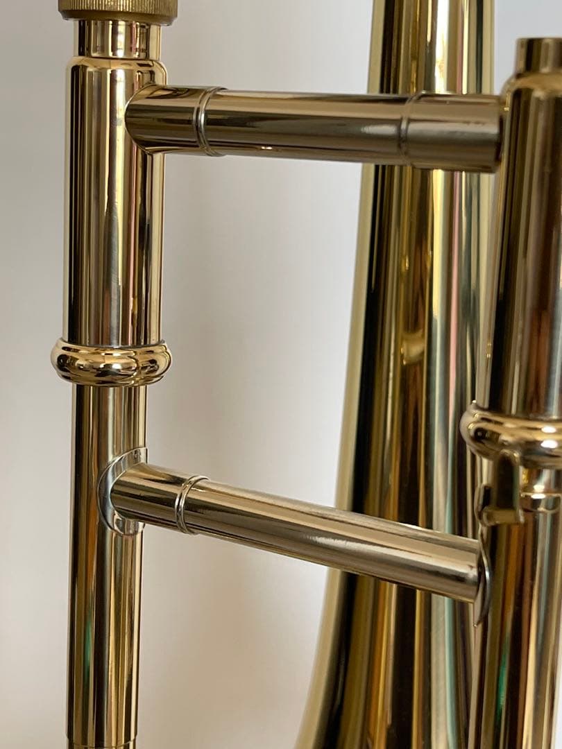 テナーバストロンボーンケルントナー