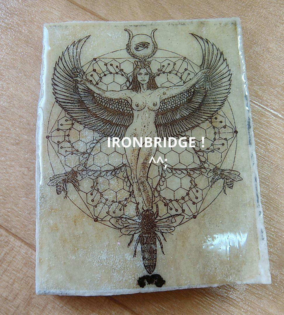 タイのお守りプラクルアン！女性の支配力と魅力がアップ！！藝術兼呪符！！