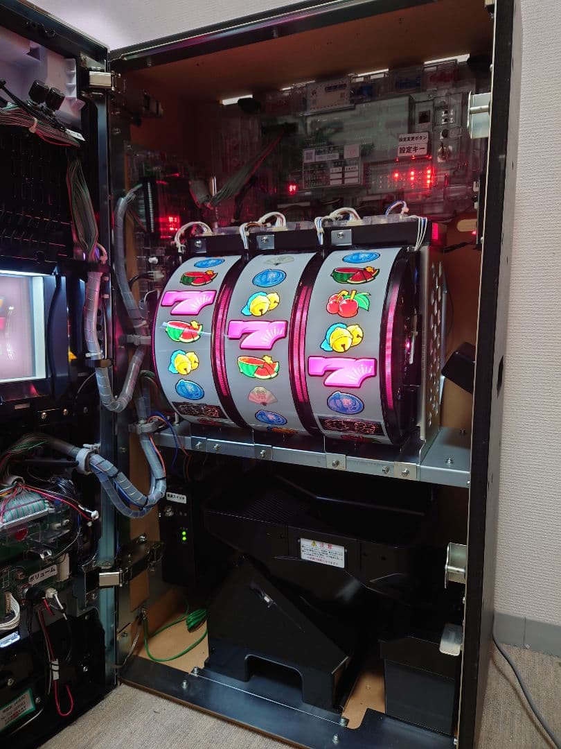 パチスロ実機　パイオニア 『華祭』　不要機付　直接引き取りor西濃運輸 支店留め