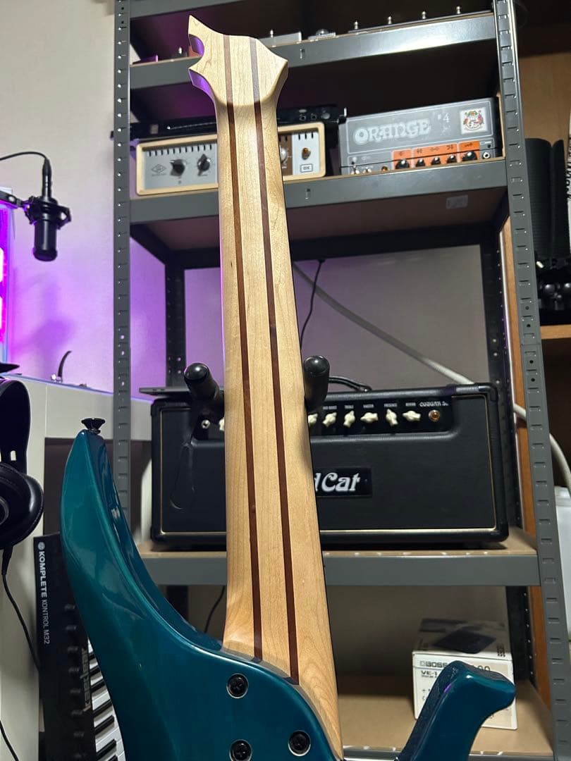 【左利き】【レフティ】Futra FHLシリーズ8弦ギター【訳あり】