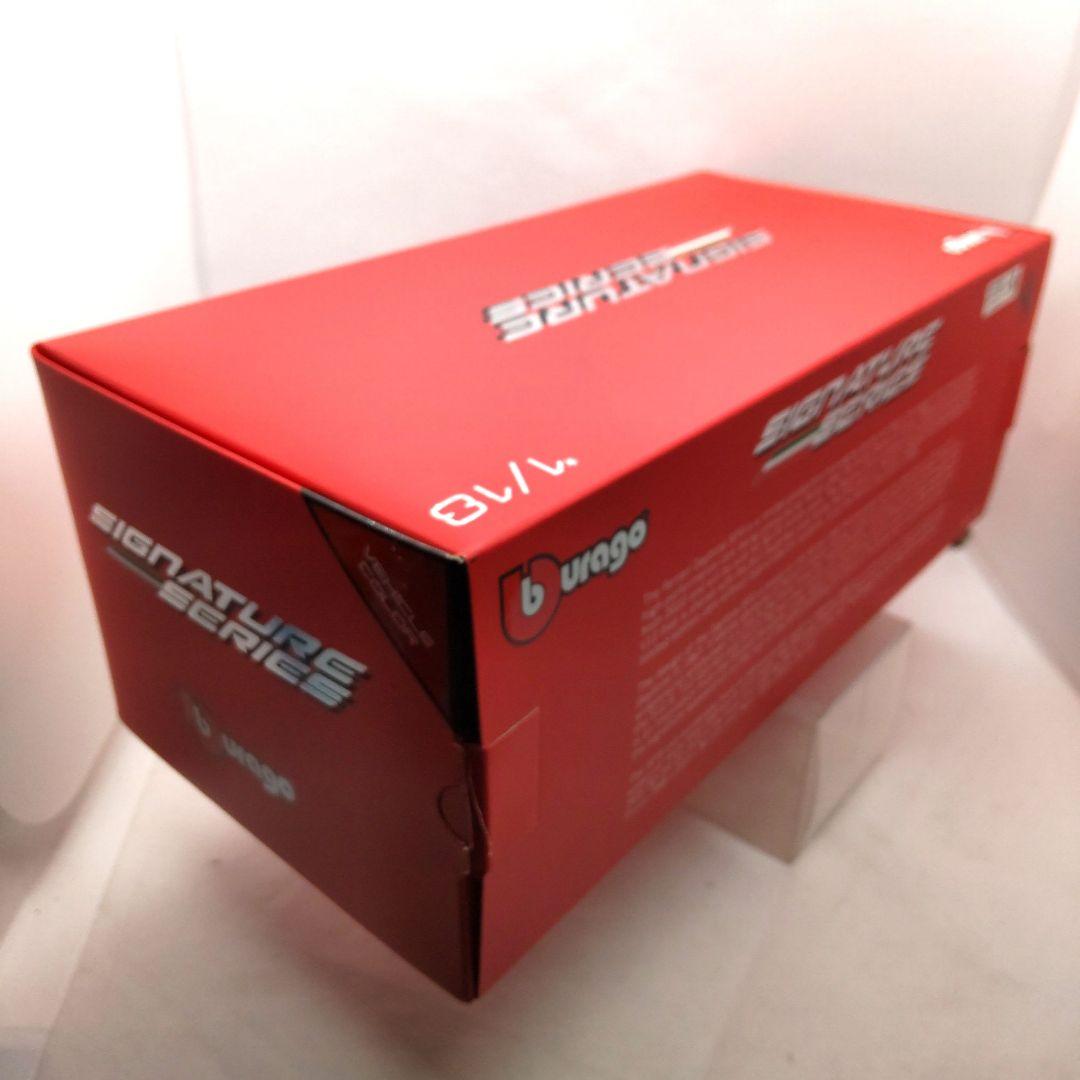 ブラーゴ1/18 フェラーリ デイトナ SP3 クローズドルーフ